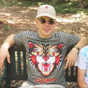 Meet your Posher, Garrett